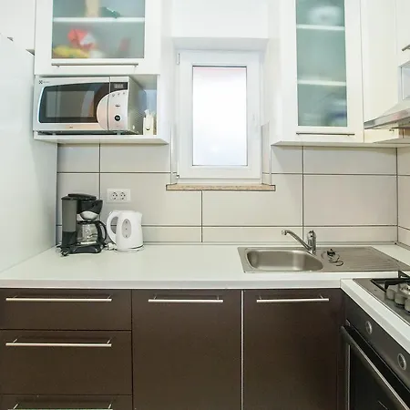 Apartment Koraca *