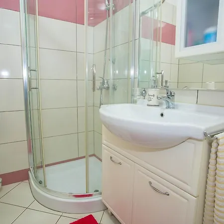 Apartment Koraca *