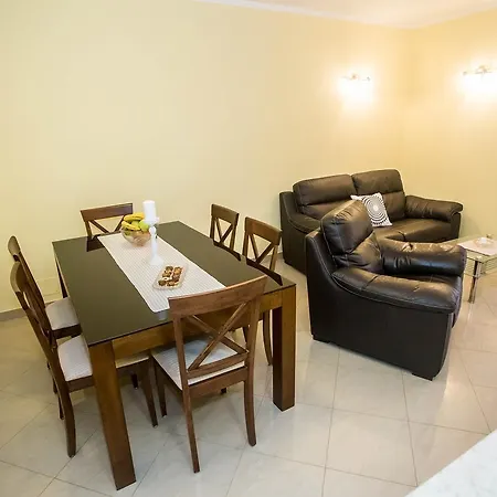 Apartment Koraca *
